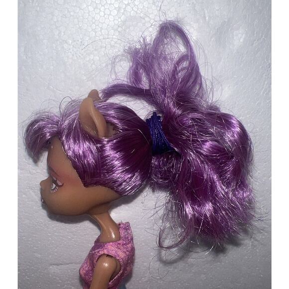 Monster High Doll Clawdeen Wolf Haunted Getting Ghostly Purple Dress Gold Shoes - Picture 9 of 9